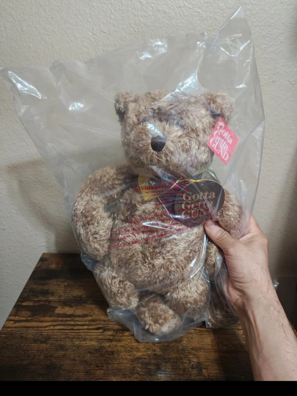1999 Gotta Getta GUND "Bearessence" Teddy Bear Plush NWT Factory Sealed
